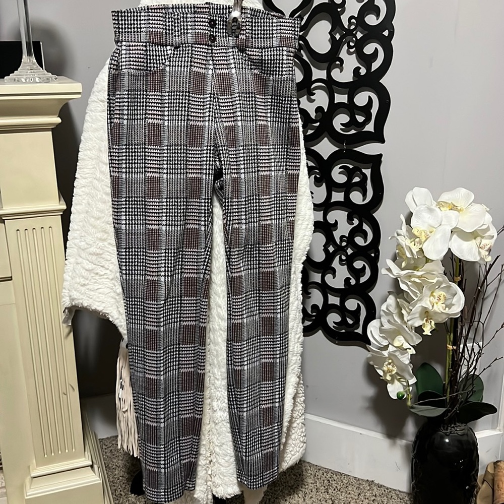Elastic waisted comfort dress pant legging